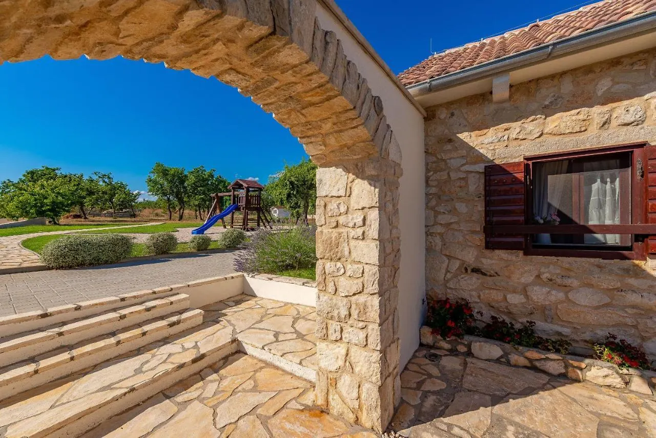 Villa Casa Di Nikola Zadarvillas Posedarje 0*,