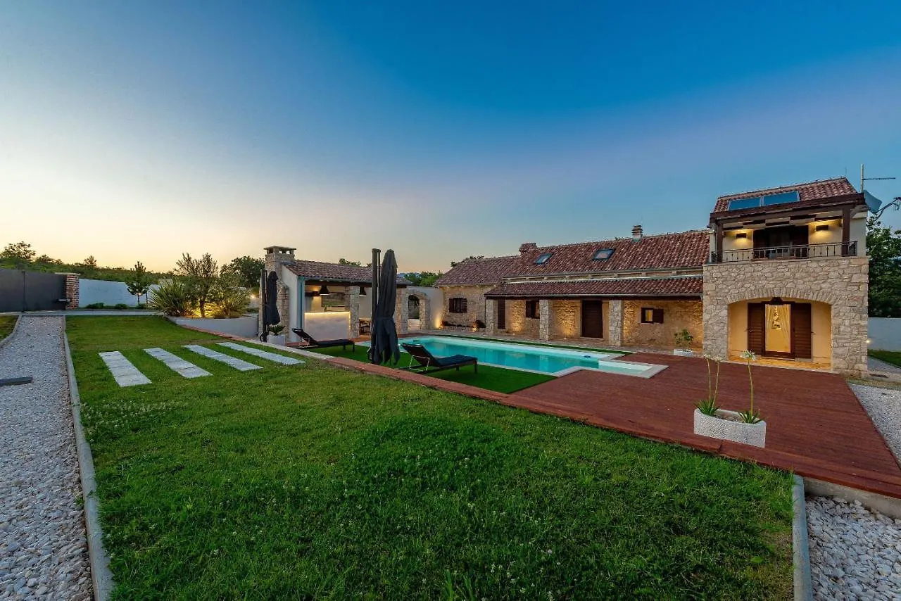 Villa Casa Di Nikola Zadarvillas Posedarje Kroatien